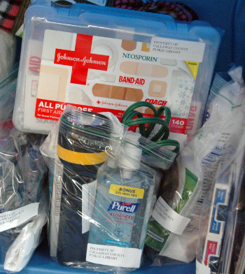 3school emergency kit checklist