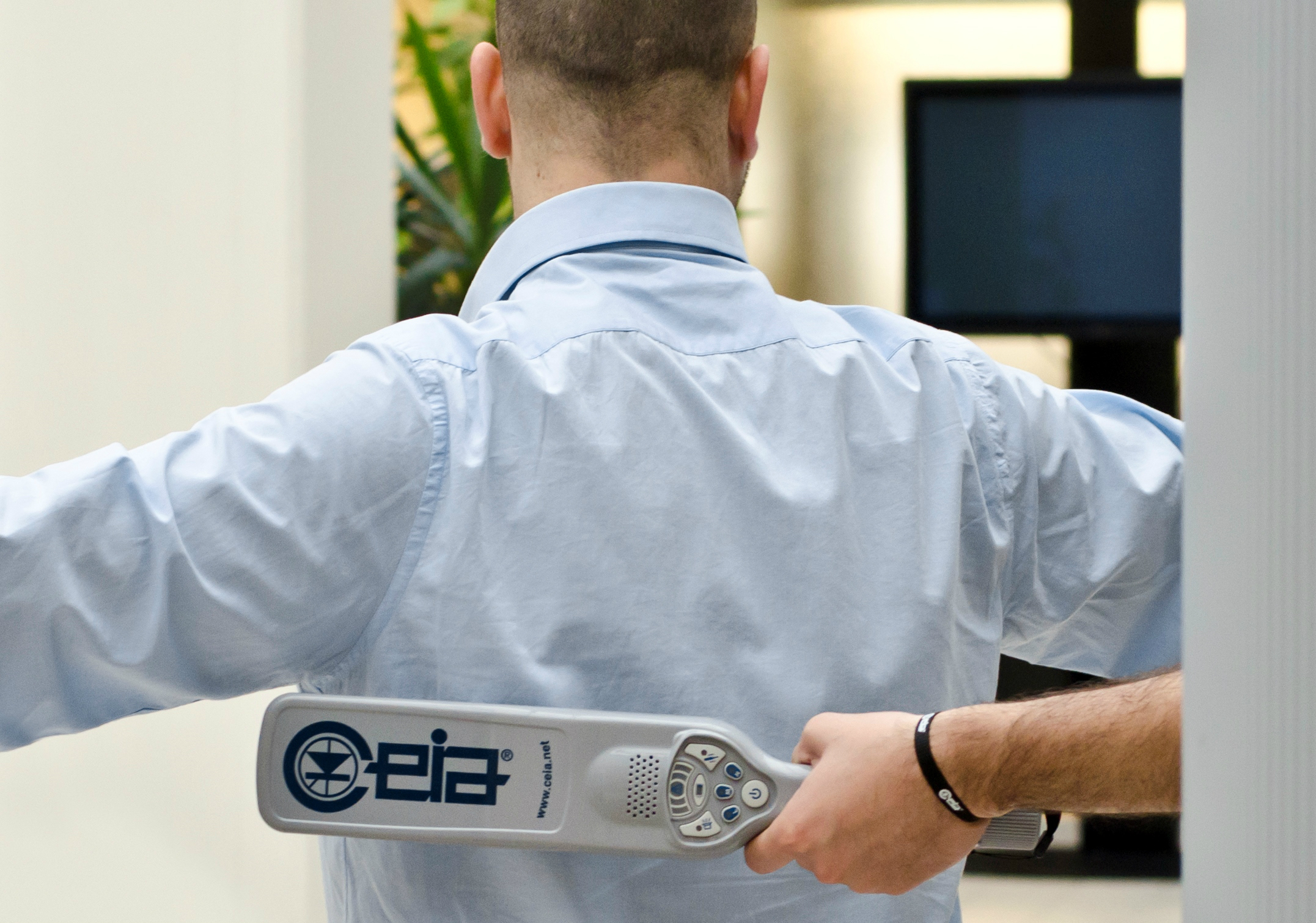 metal detector deployment advice