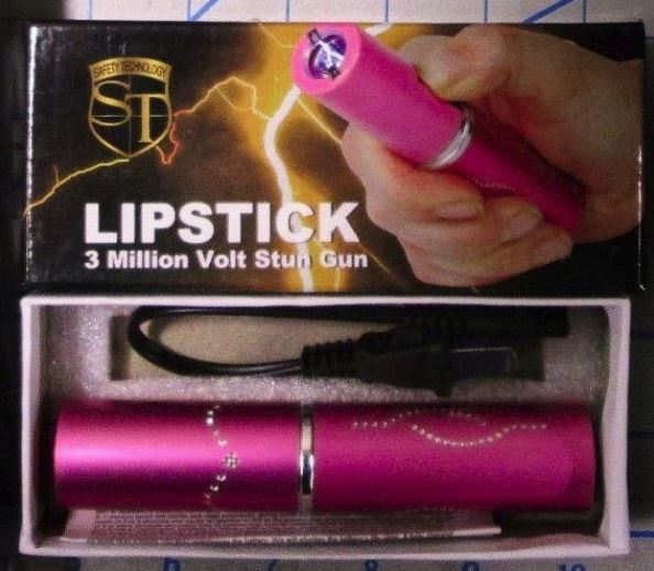 11 Bizarre Objects Discovered by Airport Security, slide 1