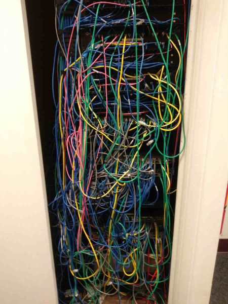 13 Horrifying Wiring Fails That Will Keep You Up at Night, slide 3