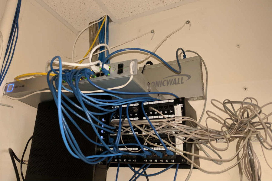 13 Horrifying Wiring Fails That Will Keep You Up at Night, slide 5