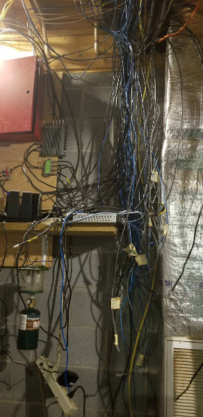 13 Horrifying Wiring Fails That Will Keep You Up at Night, slide 4