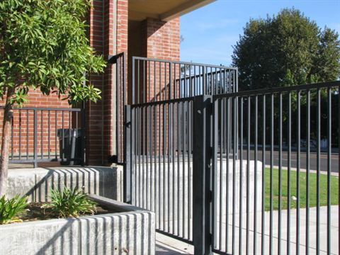 Can You Spot the Mistakes in These Campus Security Photos?, slide 7