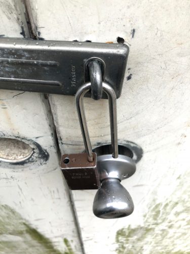10 Times Hospitals Screwed Up Security (And 5 Times They Nailed It), slide 11