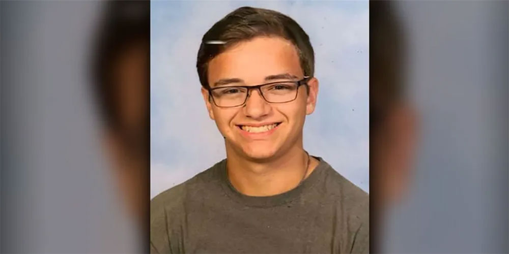 Teen Takes Own Life After Classmates Share Intimate Messages Online