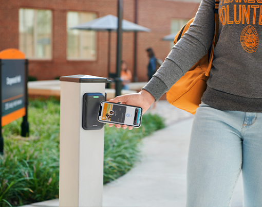 Univ. of Tennessee Deploys Allegion, CBORD Contactless Mobile IDs