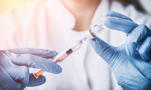 Advisory Panel: Healthcare Workers, Nursing Home Residents Should Be Vaccinated First