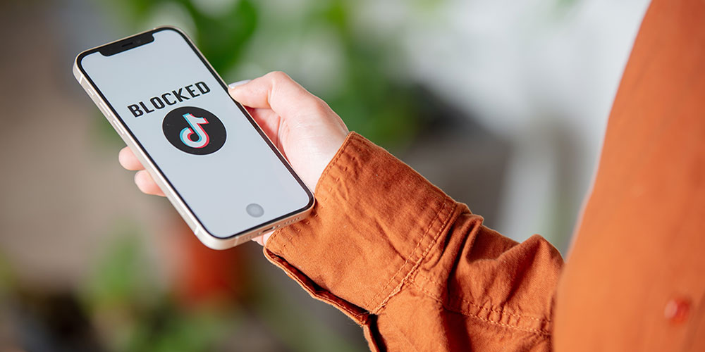 Colleges Ban TikTok