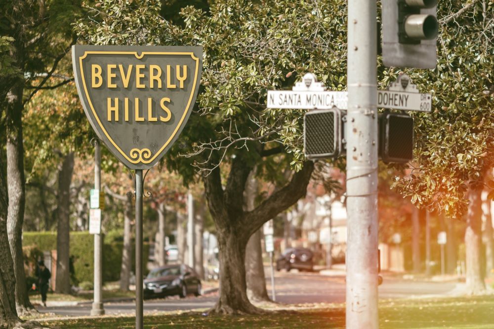 AI, artificial intelligence, Beverly Hills Unified School District, Beverly Vista Middle School, nude photos