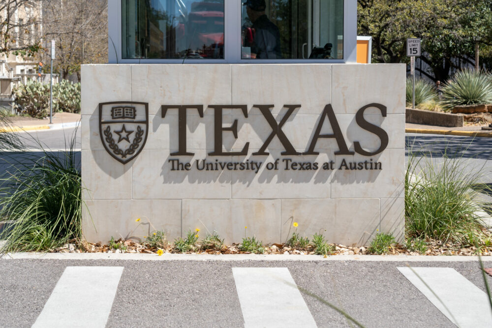UT and Texas Governor Face Criticism for Their Handling of Pro-Palestine Protesters, University of Texas, Greg Abbott, antisemitism