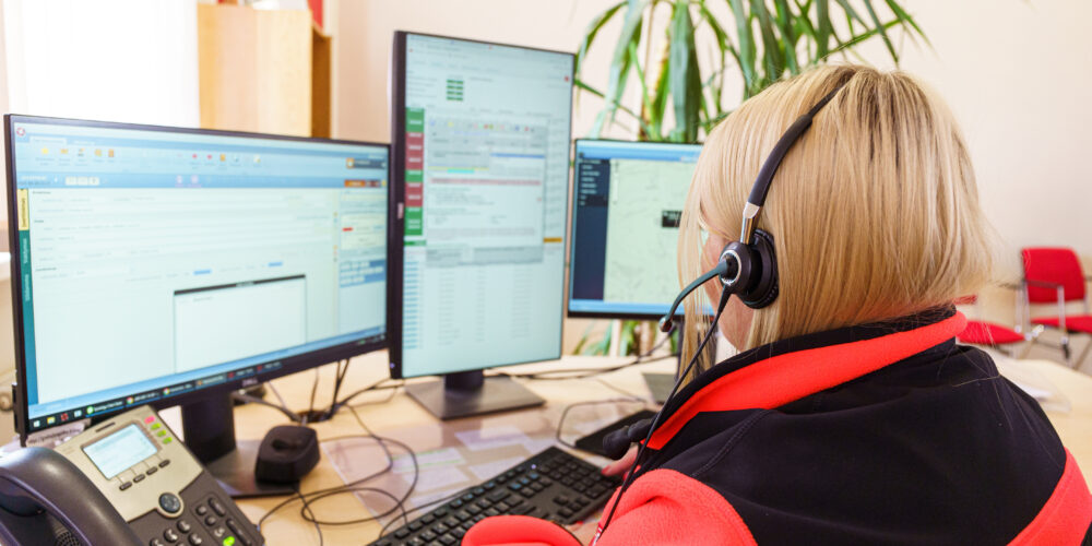 Survey Finds 9-1-1 Call Centers Experiencing Staffing Challenges, Technology Gaps, National Emergency Number Association, NENA, Carbyne