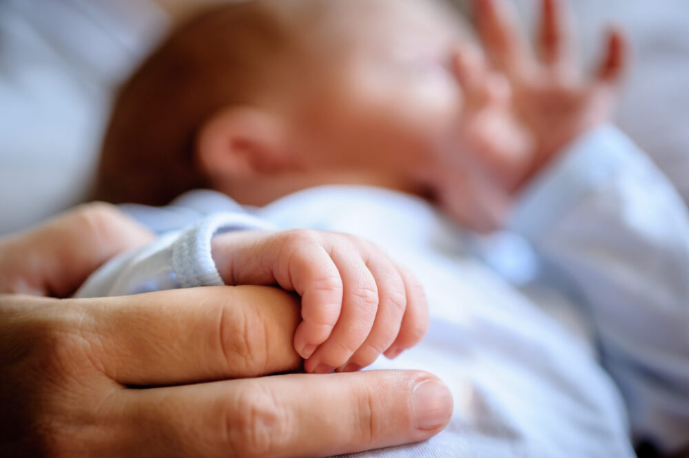 Oklahoma Security Officer Delivers Baby Outside of Hospital, Saint Francis Hospital, Marrico Edmundson, patient safety