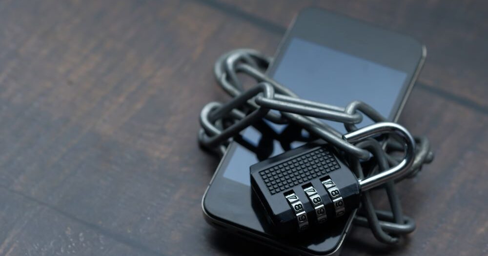 Toledo Public Schools requires students to store phones in secure pouches or lockboxes during school hours starting August 2025 under new district policy. school cell phone ban