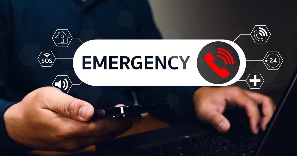 Effective emergency notification systems include multi-channel communication, regular testing, clear protocols, accessibility, and community education to ensure timely and inclusive responses. mass notification, campus safety, campus security, emergency alerts, SMS texts