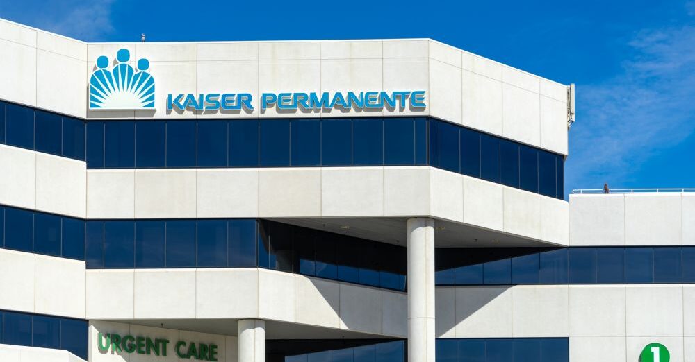 More than 31,000 Kaiser Permanente workers are on strike, saying staffing shortages are hurting patients and burning out staff. healthcare strike, nurses and healthcare workers, UNAC/UHCP, United Nurses Associations of California/Union of Health Care Professionals
