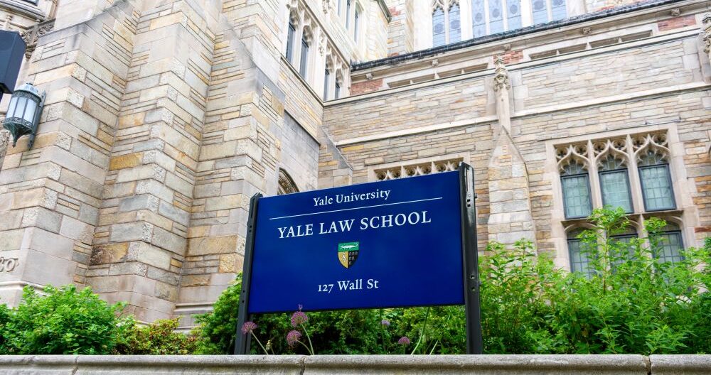Yale University and New Haven have finalized a police oversight agreement, establishing a citizen-led review process for complaints against Yale Police Department, police oversight, Memorandum of Understanding, MOU